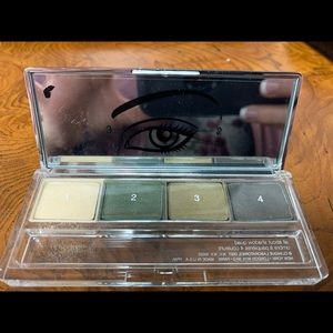 Clinique quad safari shadow